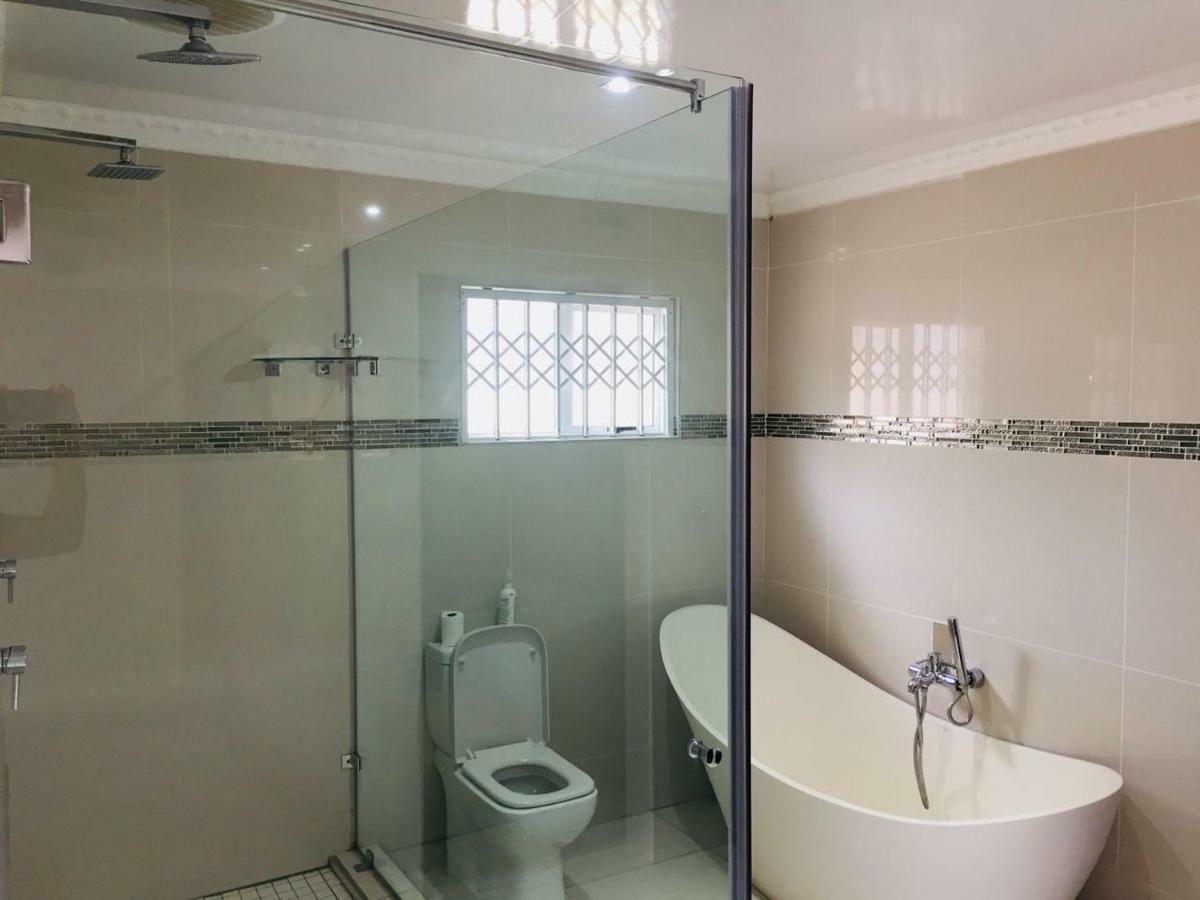 شرق لندن 23 On Camden Guest House المظهر الخارجي الصورة